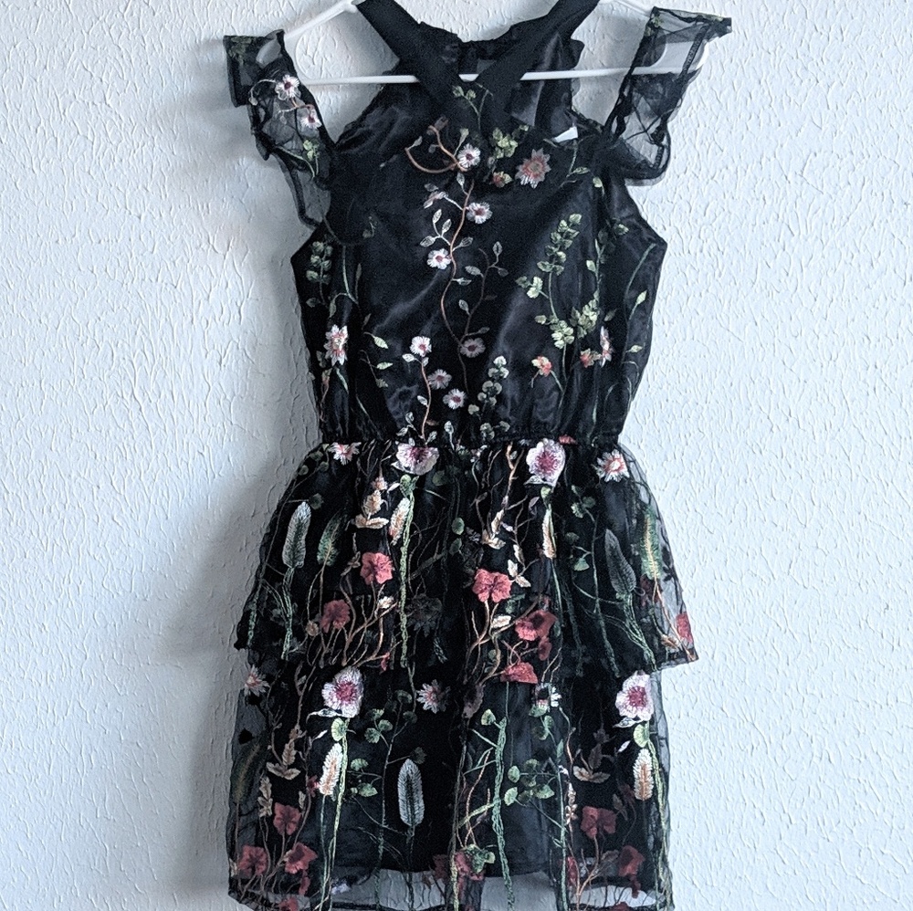 NWT Black floral holiday dress